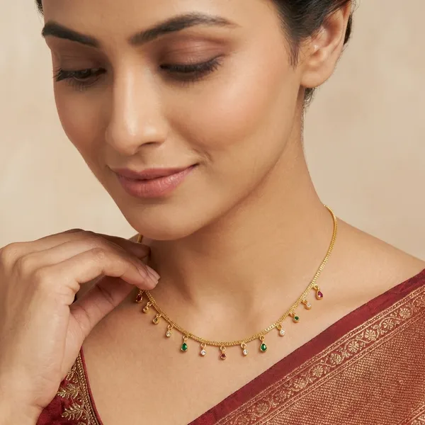 Gold_Alloy_Necklace_For_Women