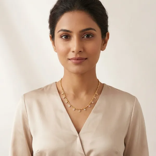 Gold_Alloy_Necklace_For_Women