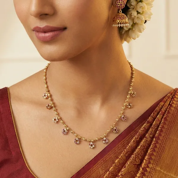Gold_Alloy_Necklace_For_Women