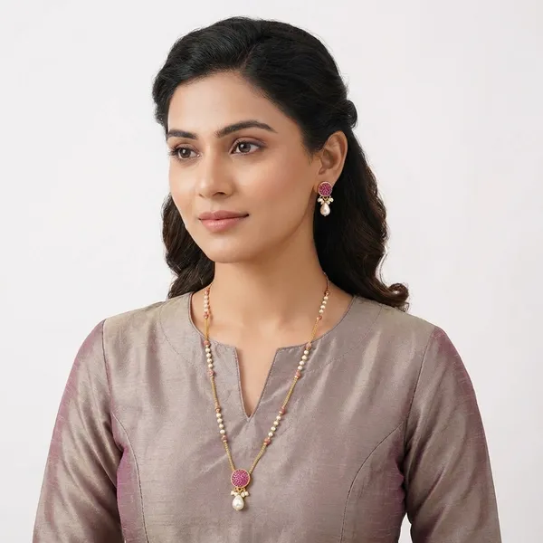 Gold_Alloy_Pendant_For_Women