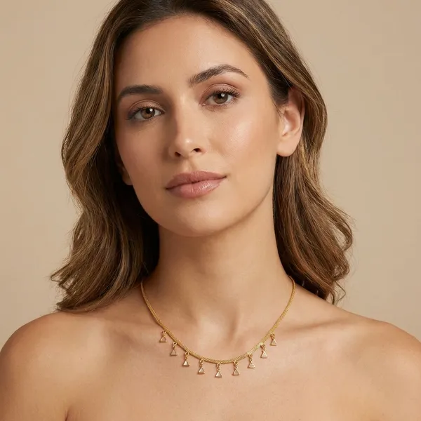 Gold_Metal_Necklace_For_Women