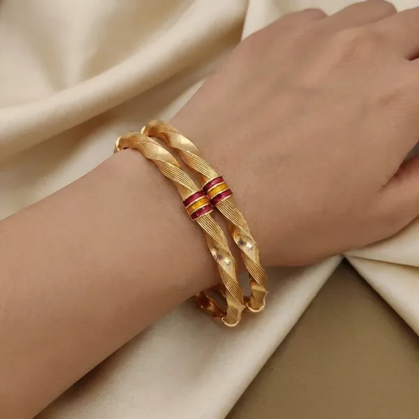 Gold_Plated_Metal_Bangles_For_Women
