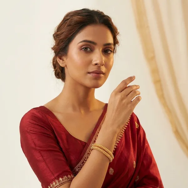 Gold_Metal_With_Enamel_Bangles_For_Women