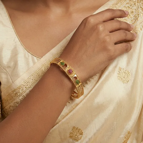 Gold_Brass_Bangles_For_Women
