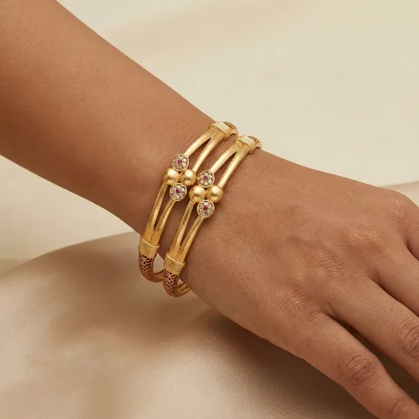 Gold_Plated_Metal_Bangles_For_Women