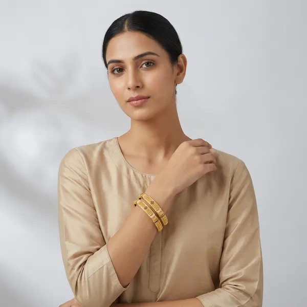 Gold_Plated_Metal_Bangles_For_Women