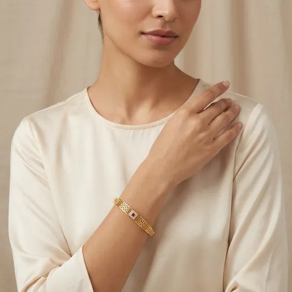 Gold_Plated_Bangles_For_Women(Set_of_2/4)