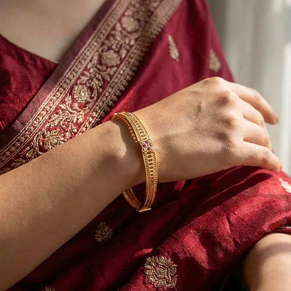 Gold_Brass_Bangles_For_Women