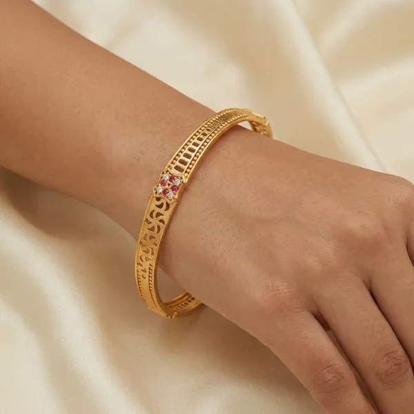 Gold_Brass_Bangles_For_Women