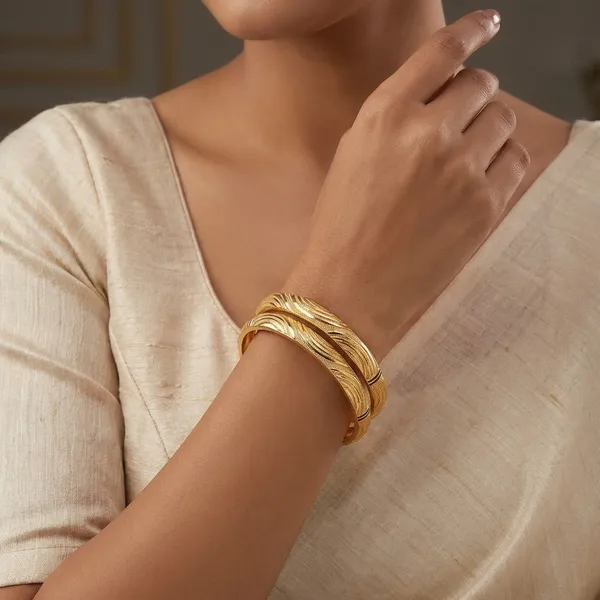 Gold_Plated_Alloy_Bangles_For_Women