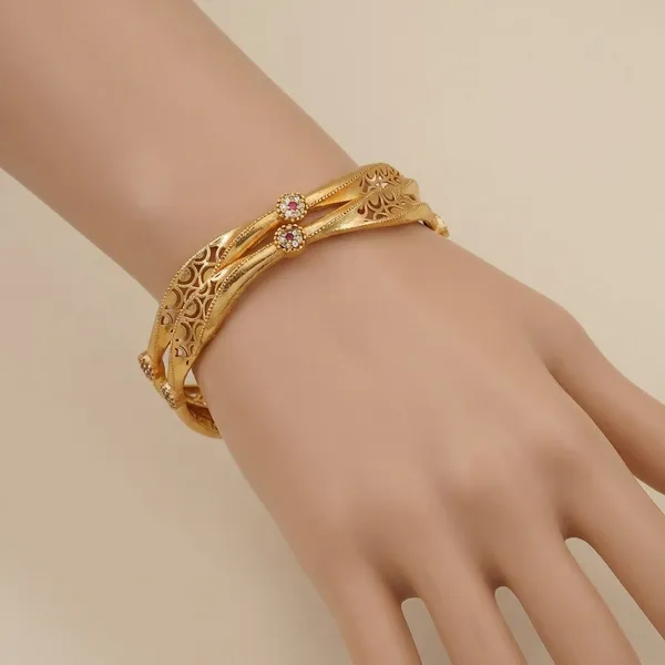 Gold_Plated_Metal_Bangles_For_Women