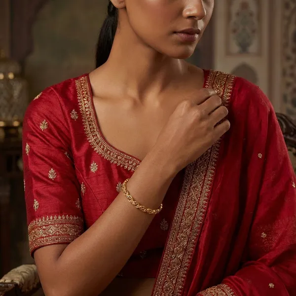 Gold_Alloy_Bangles_For_Women