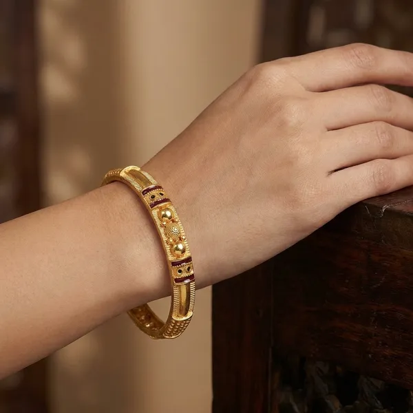 Gold_Plated_Metal_Bangles_For_Women