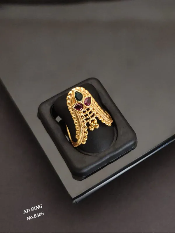Gold_Alloy_Ring_For_Women