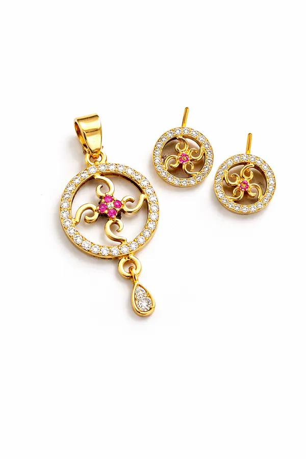 Gold_Plated_Pendant_For_Women