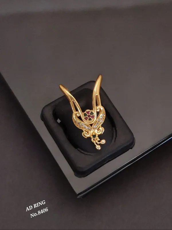 Gold_Alloy_Ring_For_Women