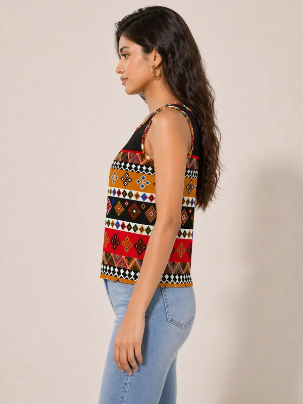 Multicolor_Geometric_Printed_Sleeveless_Top_For_Women
