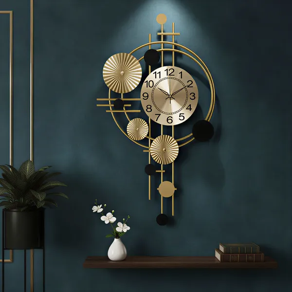 Gold_And_Black_Modern_Decorative_&_Wall_Clock_With_Ornamental_Design