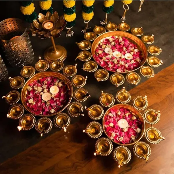 Gold_Traditional_Brass_Diya_Set_With_Flower_Bowls_For_Pooja_And_Diwali_Decoration