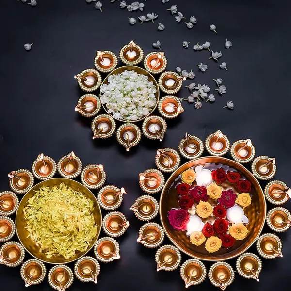 Gold_Traditional_Brass_Diya_Set_With_Flower_Bowls_For_Pooja_And_Diwali_Decoration