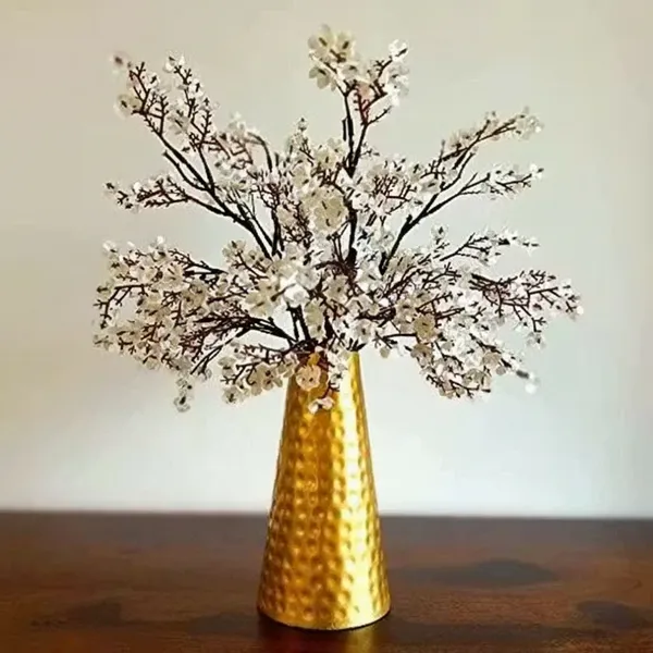 Gold_Texturedfinish_Metal_Flower_Vase