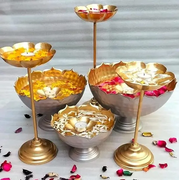 Gold_Decorative_Brass_Floating_Diya_Stand_Set_With_Flower_Holders