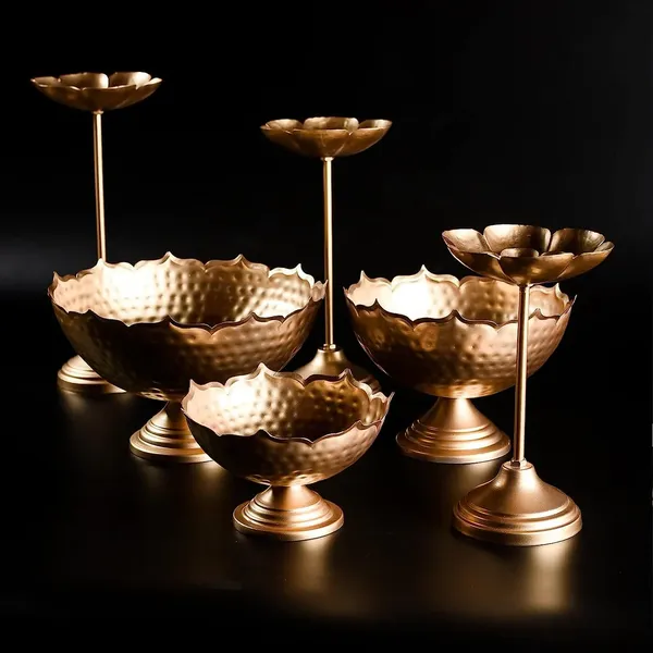 Gold_Hammeredtone_Metal_Tiered_Serving_Bowls_Set