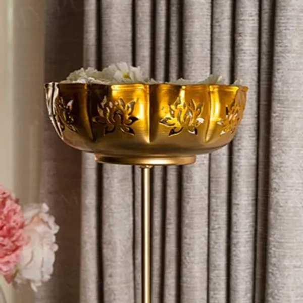 Gold_Decorative_Pedestal_Bowl_Set