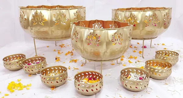 Gold_And_Black_Brass_Decorative_Bowl_Set_With_Laser_Cut_Floral_Design_And_Large_Bowls_And_7_Small_Bowls_With_Stands