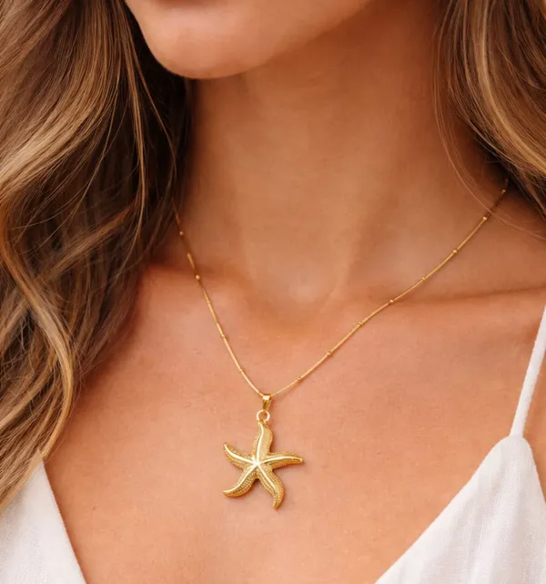 Gold_Toned_Starfish_Pendant_Necklace_For_Women