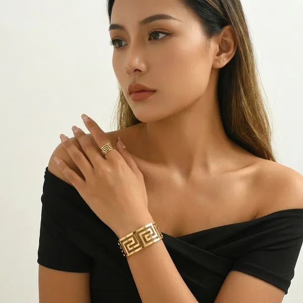 Greek_Key_Pattern_Gold_Toned_Bracelet_And_Ring_Set_For_Women