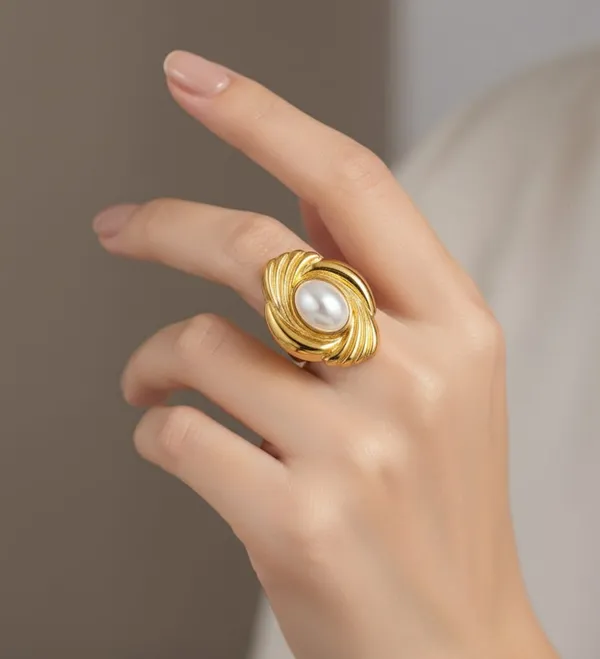 Golden_Swirl_Pearl_Statement_Ring_For_Women