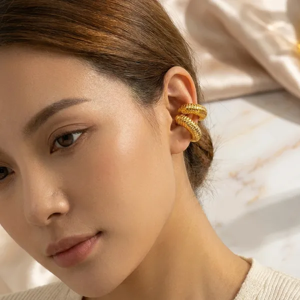 Gold_And_Silver_Tone_Twisted_Hoop_Earrings_Set_For_Women