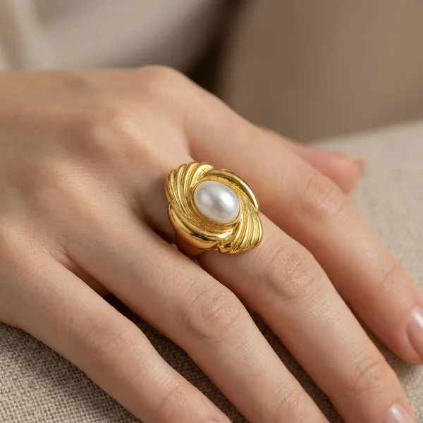 Golden_Swirl_Pearl_Statement_Ring_For_Women