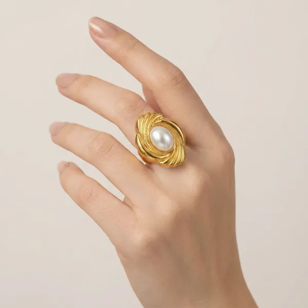 Golden_Swirl_Pearl_Statement_Ring_For_Women