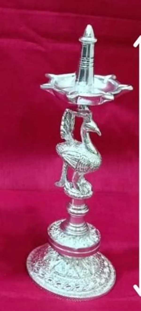 Decorative_Silver_Toned_Swan_Oil_Lamp_Stand_With_Diya_Set_Of_2