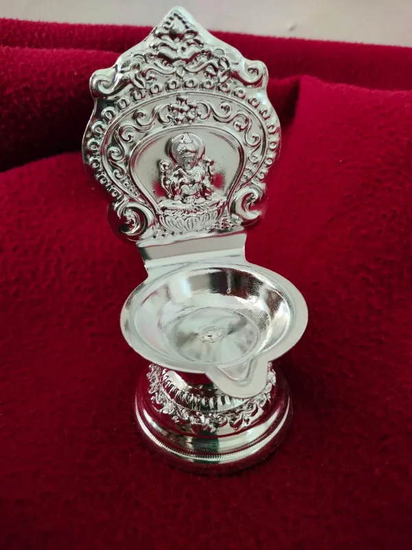 Decorative_Lakshmi_diya