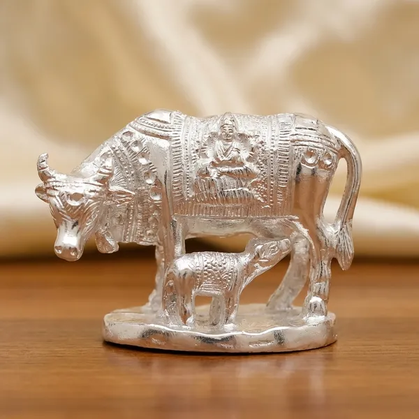 Silver_Cow_And_Calf_Idol___Kamdhenu_With_Calf_Statue_For_Puja_And_Home_Decor