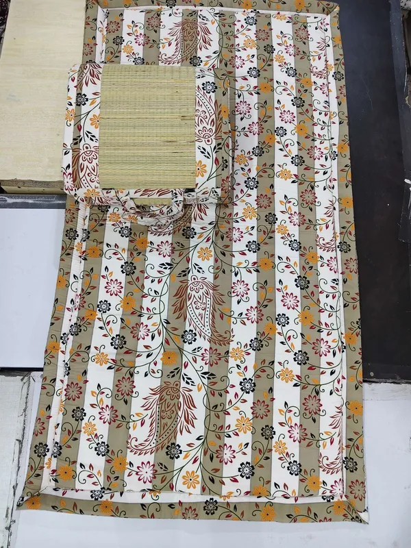 Multicolour_Corai_Grass_Cotton_&_Polyester_Mat_For_Prayer_Or_Meditation