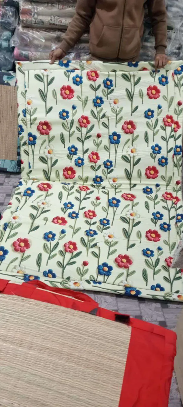 Multicolour_Corai_Grass_Cotton_&_Polyester_Mat_For_Prayer_Or_Meditation