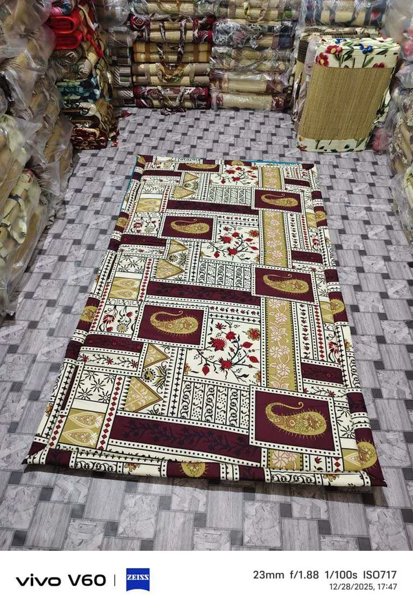 Multicolour_Corai_Grass_Cotton_&_Polyester_Mat_For_Prayer_Or_Meditation