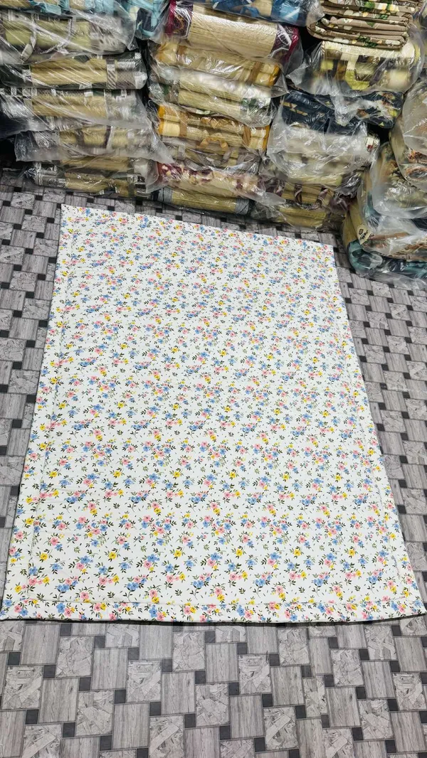 White_Corai_Grass_Cotton_&_Polyester_Mat_For_Prayer_Or_Meditation
