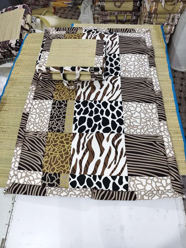 Beige_Corai_Grass_Cotton_&_Polyester_Foldebal_Mat