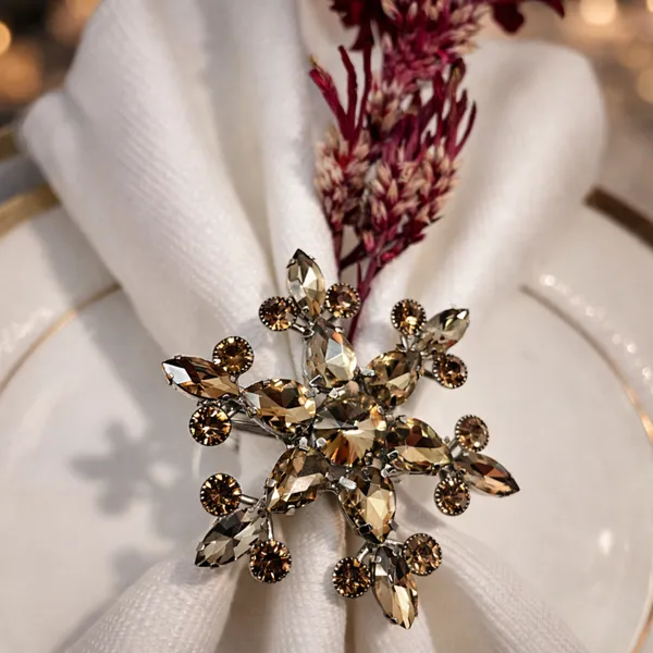 Gold_Luxury_Handmade_Sparkling_Crystal_Star_Napkin_Rings,_Set_Of_4_Premium_Silver_Finish_Snowflake_Napkin_Holders_For_Weddings,_Diwali,_Christmas_And_Fine_Dining_Decor_Arctic_Starbust_Gold