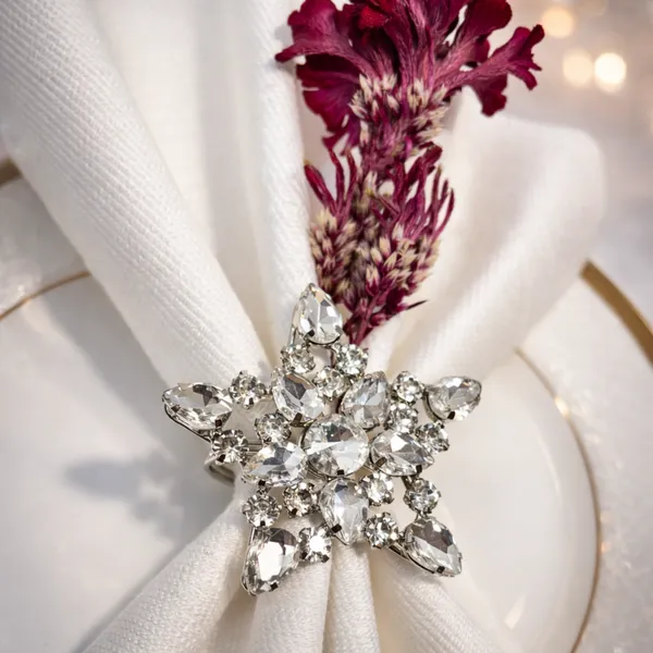 Silver_Luxury_Handmade_Sparkling_Clear_Crystal_Star_Napkin_Rings,_Set_Of_4_Premium_Silver_Snowflake_Napkin_Rings_For_Table_Decor,_Weddings,_Diwali,_Christmas_And_Fine_Dining_Silver_Starbust_Star