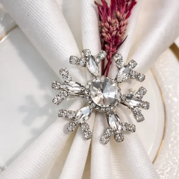 Silver_Luxury_Handmade_Sparkling_Crystal_Snowflake_Napkin_Rings,_Set_Of_4_Premium_Finish_For_Elegant_Wedding_Decor,_Diwali,_Fine_Dining_&_Gifting_Floral_Starburst