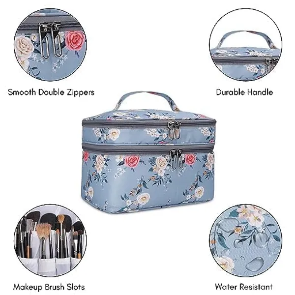 Light_Blue_Nylon_Makeup_Organizer_Pouch_For_Organizing_Makeup_Items