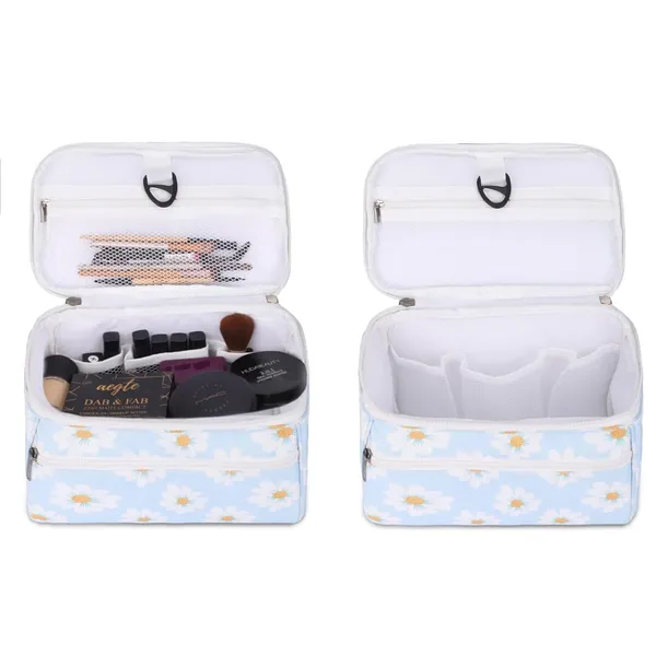 Blue_Polyester_Zipper_Bag_For_Organizing_Cosmetics_And_Small_Items
