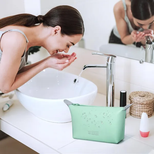 Light_Green_Polyester_Toiletry_Pouch_For_Storing_Small_Toiletries_Pack_Of_2