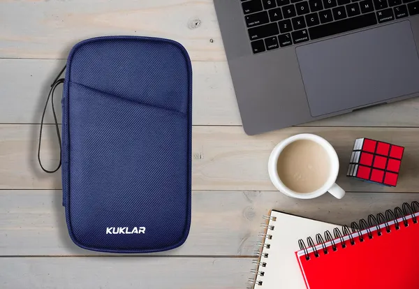 Blue_Polyester_Organizer_Pouch_For_Organizing_Travel_Accessories